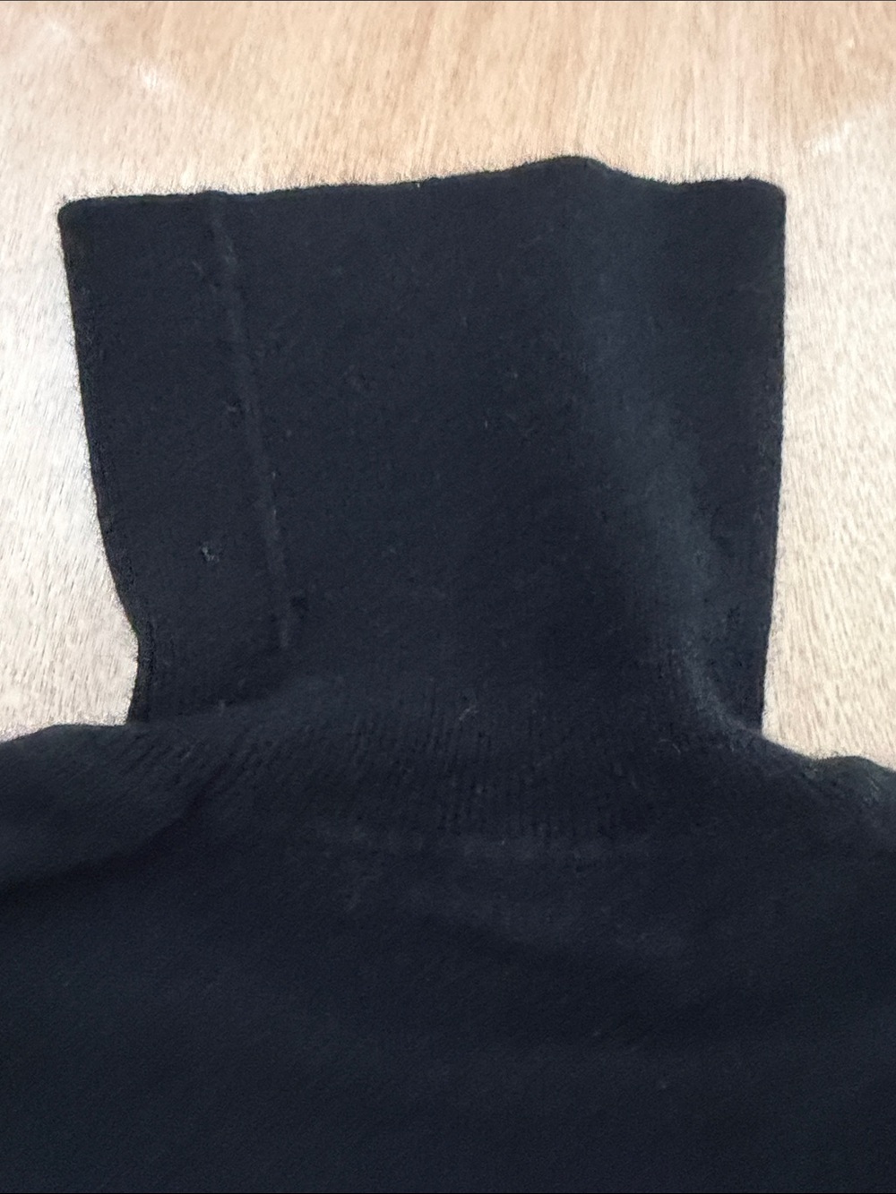 Quince Women's Black Turtleneck Mongolian Cashmere Sweater - Picture 5 of 9